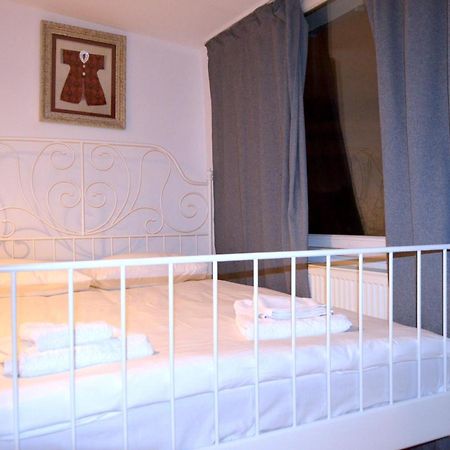 6 Romantic City View Flat With Terrace איסטמבול מראה חיצוני תמונה